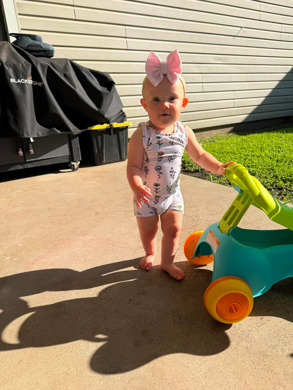 Ollie Romper
